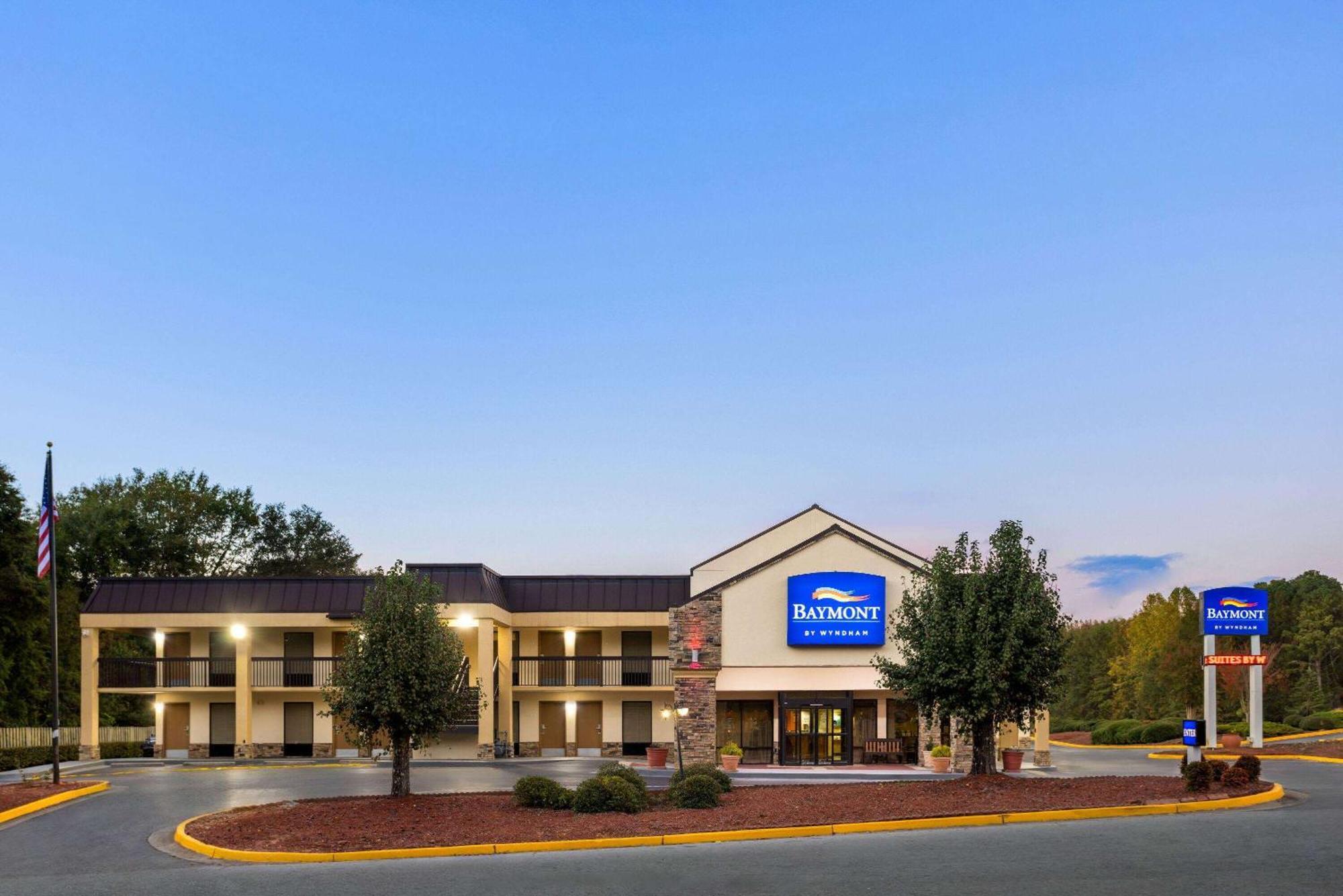 Baymont By Wyndham Griffin Exterior foto